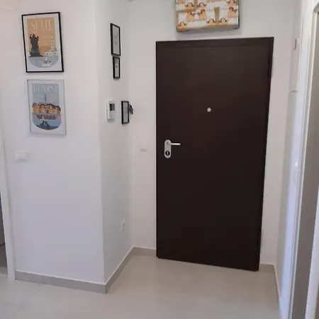 Modern Style Makarska
